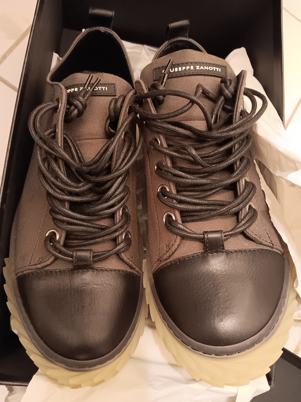9/42 Men's GIUSEPPE ZANOTTI Brown Canvas & Black Leather Platform Sneakers